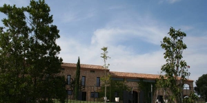  Featuring a swimming pool and free Wi-Fi, Pla de Palau is a luxurious country house located in a restored 15th century building 2.5 km from Llers.