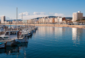 Ships in Palamós harbour