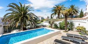  Apartment Ebre 47b Empuriabrava is located  2.5 km from the sea.