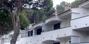  Apartment Arcos is a self-catering accommodation located in Begur. Accommodation will provide you with a balcony.
