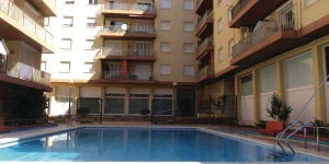  Located in Lloret de Mar, Apartment lloret de Mar 40 offers an outdoor pool. The property is 2.