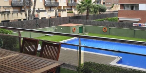  Located in Lloret de Mar, Apartment Fenals central Park offers an outdoor pool. The property is 3 km from Water World and 600 metres from Fenals Beach.