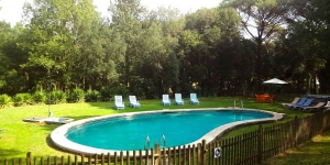  Villa Mas Patxot beschikt over een eigen zwembad en barbecuefaciliteiten. Het ligt in Santa Cristina d'Aro.