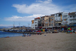 Beach and l'Escala Port